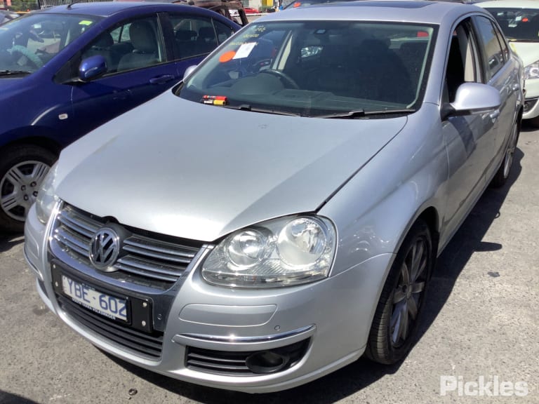 2010 VOLKSWAGEN JETTA AUTO 2.0, DIESEL, TURBO, 1KM, 02/06-07/11 1K0121251AB RADIATOR