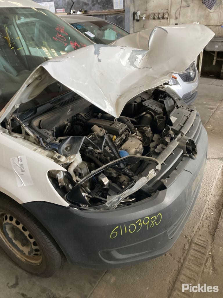 2015 VOLKSWAGEN CADDY PETROL, 1.2, BOSCH 140AMP, 2K, 08/10-06/15 03F903023D ALTERNATOR