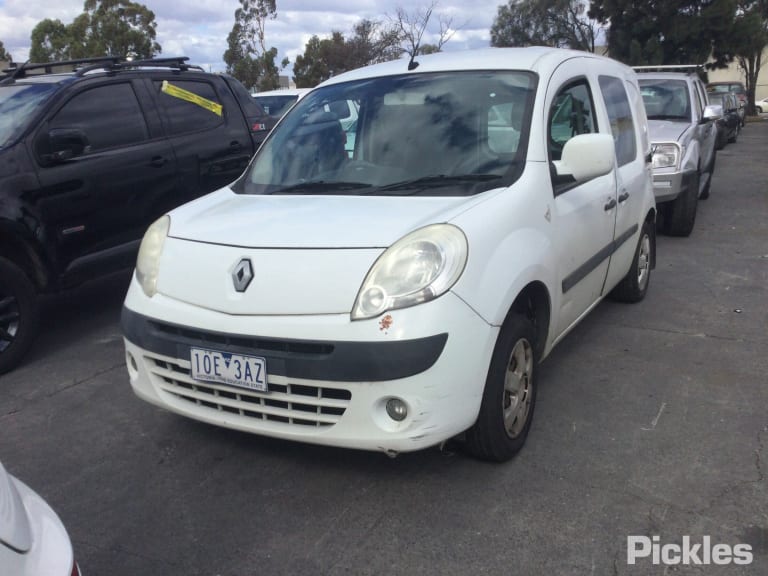 2011 RENAULT KANGOO X61, 10/10-  FUEL DOOR FILLER