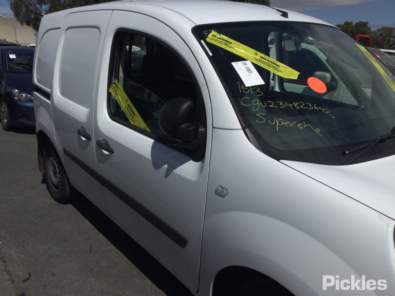 2018 RENAULT KANGOO RIGHT FRONT DOOR LOCK, X61, 10/10- 8200497605 DOOR BOOT GATE LOCK