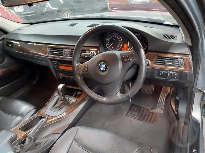 2005 BMW 3 SERIES STEERING WHEEL, E90, SEDAN, 03/05-01/12 32306779829 RIGHT AIRBAG