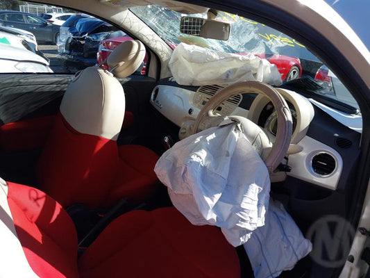 2014 FIAT 500 ELECT ADJ, NON HEATED, COLOUR CODED TYPE, 03/08-09/15 735481657 LEFT DOOR MIRROR