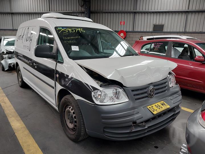 2010 VOLKSWAGEN CADDY 2K, 12/04-06/15 2K0831055B LEFT FRONT DOOR