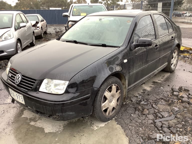 2000 VOLKSWAGEN BORA 2.3 V5, 1J, 12/99-12/05 1J0121253AD RADIATOR