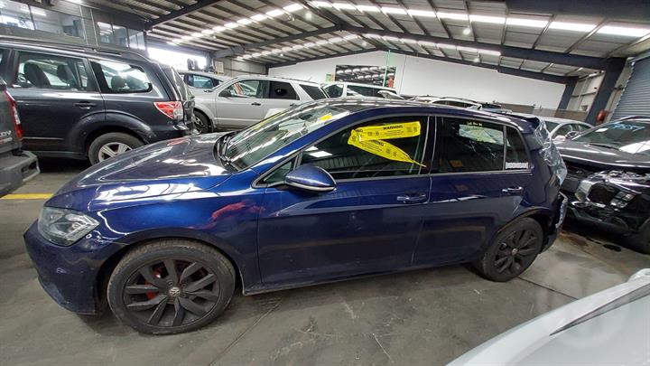 2018 VOLKSWAGEN GOLF LEFT REAR DOOR LOCK, P/N 5TA839015E, GEN 7, 01/13-08/20 5TA839015E DOOR BOOT GATE LOCK