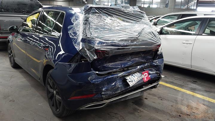 2018 VOLKSWAGEN GOLF GEN 7, 5DR HATCH, 01/13-08/20 5G4831055AS LEFT FRONT DOOR