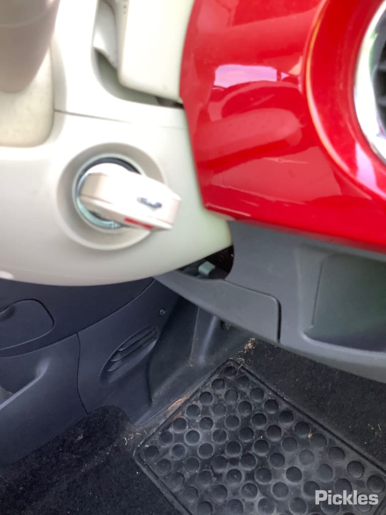 2014 FIAT 500 HATCH, LIGHT GREY LENS EDGING, 03/08-09/15 51885549 RIGHT TAILLIGHT