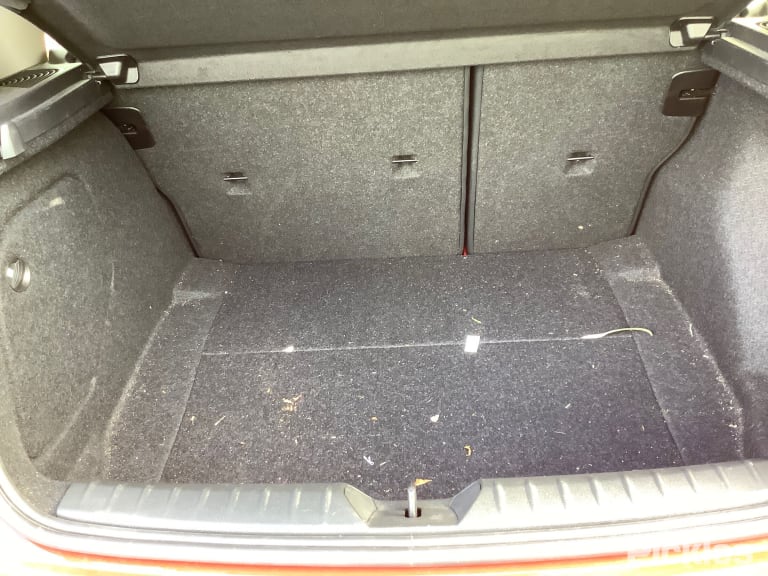 2016 BMW 1 SERIES FRONT (CENTRE), NON SUNROOF CONTROLS & W/ SOS BUTTON TYPE, F20, 06/11-04/19 63217160797 COURTESY LIGHT