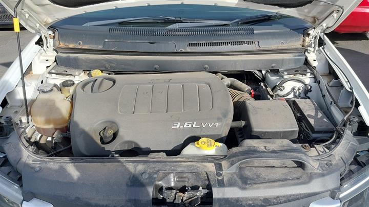 2015 FIAT FREEMONT FRONT, W/ SUNGLASS HOLDER TYPE, JF, 04/13-01/17 COURTESY LIGHT