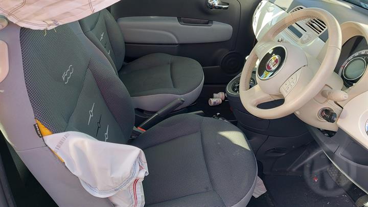 2015 FIAT 500 IN BODY, HATCH, LIGHT GREY LENS EDGING, 03/08-09/15 51885549 LEFT TAILLIGHT