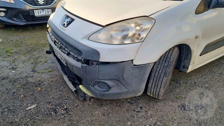 2011 PEUGEOT PARTNER MANUAL, DIESEL, 1.6, 20DP47 CODE, 09/08-01/15  TRANS GEARBOX