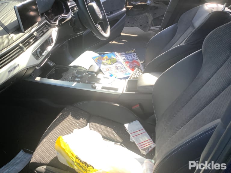 2019 AUDI A4 B9 8W, AWD, 10/15- 8W0505431Q LEFT REAR HUB ASSEMBLY