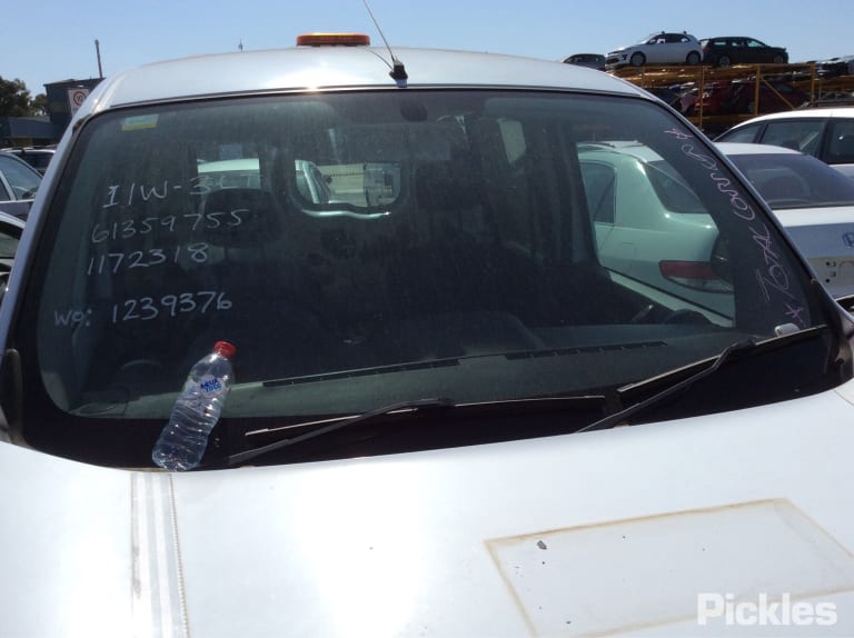 2016 RENAULT KANGOO X61, LEFT BARN DOOR LOCK, 10/10-02/22 8200497820 DOOR BOOT GATE LOCK