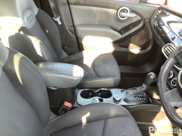 2017 FIAT 500X 06/15-01/21 735612063 GLOVE BOX