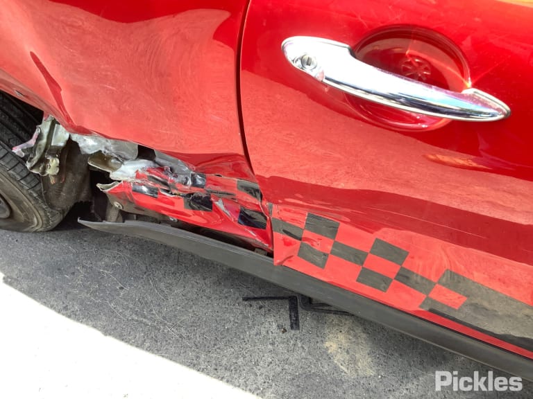 2011 MINI COOPER R55/R56/R57, MAN FOLD TYPE, COLOUR CODED COVER, 03/07-05/15 51162755637 LEFT DOOR MIRROR