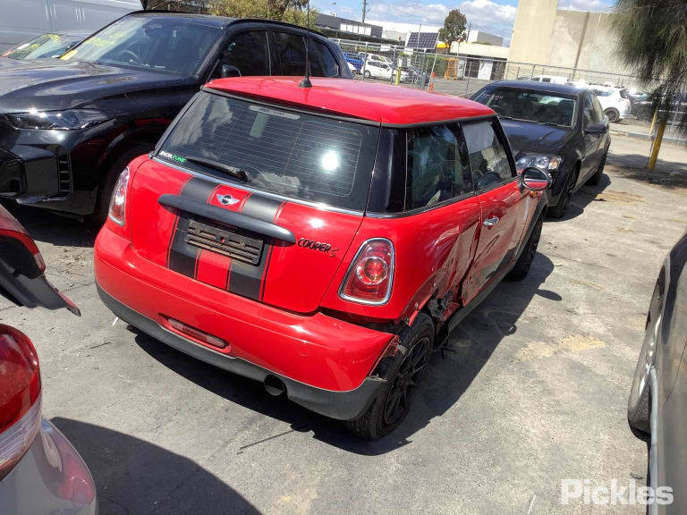 2011 MINI COOPER LEATHER, R55/R56/R57, BLACK SPOKE, NON PADDLE SHIFT TYPE, 03/07-05/15 32306794624 STEERING WHEEL