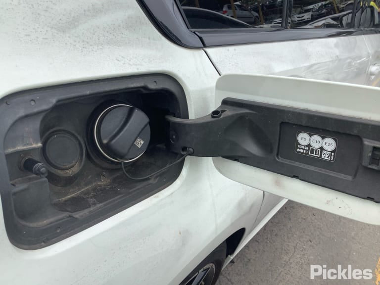 2019 BMW 3 SERIES REAR, F30, SEDAN, 02/12-12/19 COURTESY LIGHT