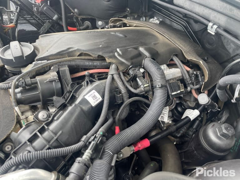 2018 BMW X4 F26, 05/14-04/18 51169242083 GLOVE BOX