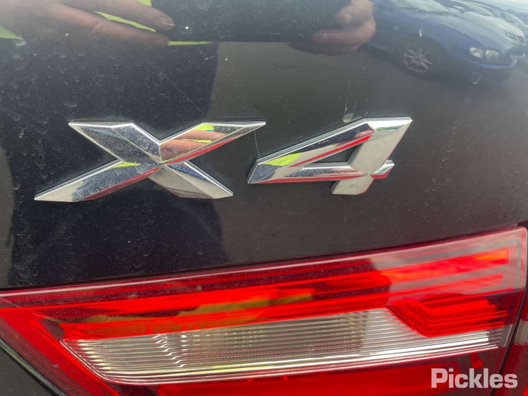 2018 BMW X4 RIGHT FRONT DOOR LOCK, F26, 05/14-02/18 51217202144 DOOR BOOT GATE LOCK