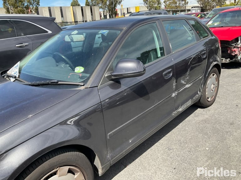 2009 AUDI A3 TAILGATE LOCK, 5DR HATCH, 8P, 10/08-11/12 8K9827505A DOOR BOOT GATE LOCK