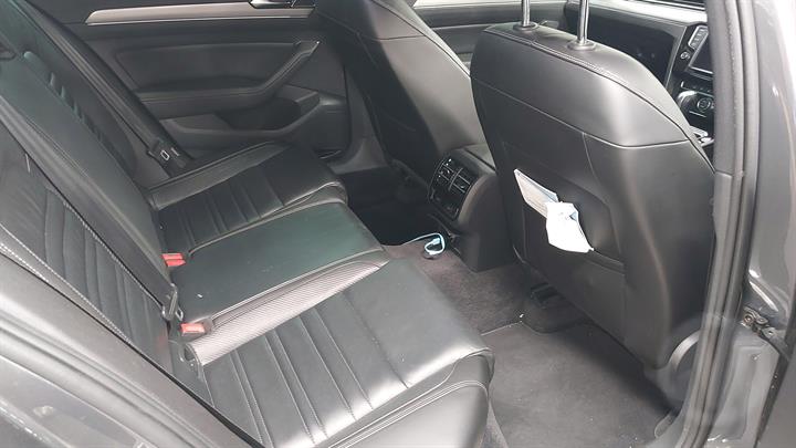 2017 VOLKSWAGEN PASSAT 2.0, PETROL, CJXA CODE, B8/MK7, 05/16- 06F133062AG THROTTLE BODY