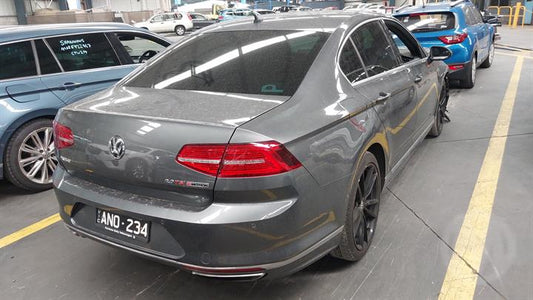 2017 VOLKSWAGEN PASSAT 2.0, PETROL, CJXA CODE, B8/MK7, 05/16- 06F133062AG THROTTLE BODY