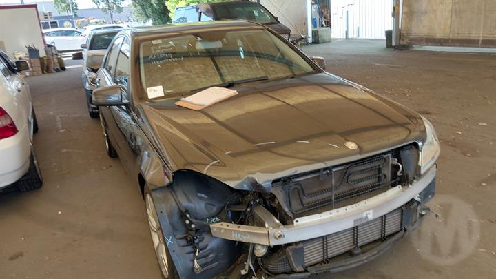 2013 MERCEDES C CLASS LH FRONT, W204/S204, 05/11-07/14 DOOR TRIM