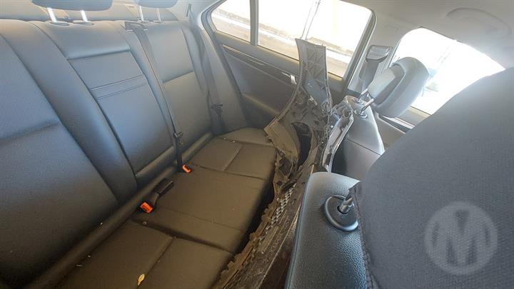 2013 MERCEDES C CLASS W204, SEDAN, 07/07-07/14 RIGHT REAR DOOR SLIDING