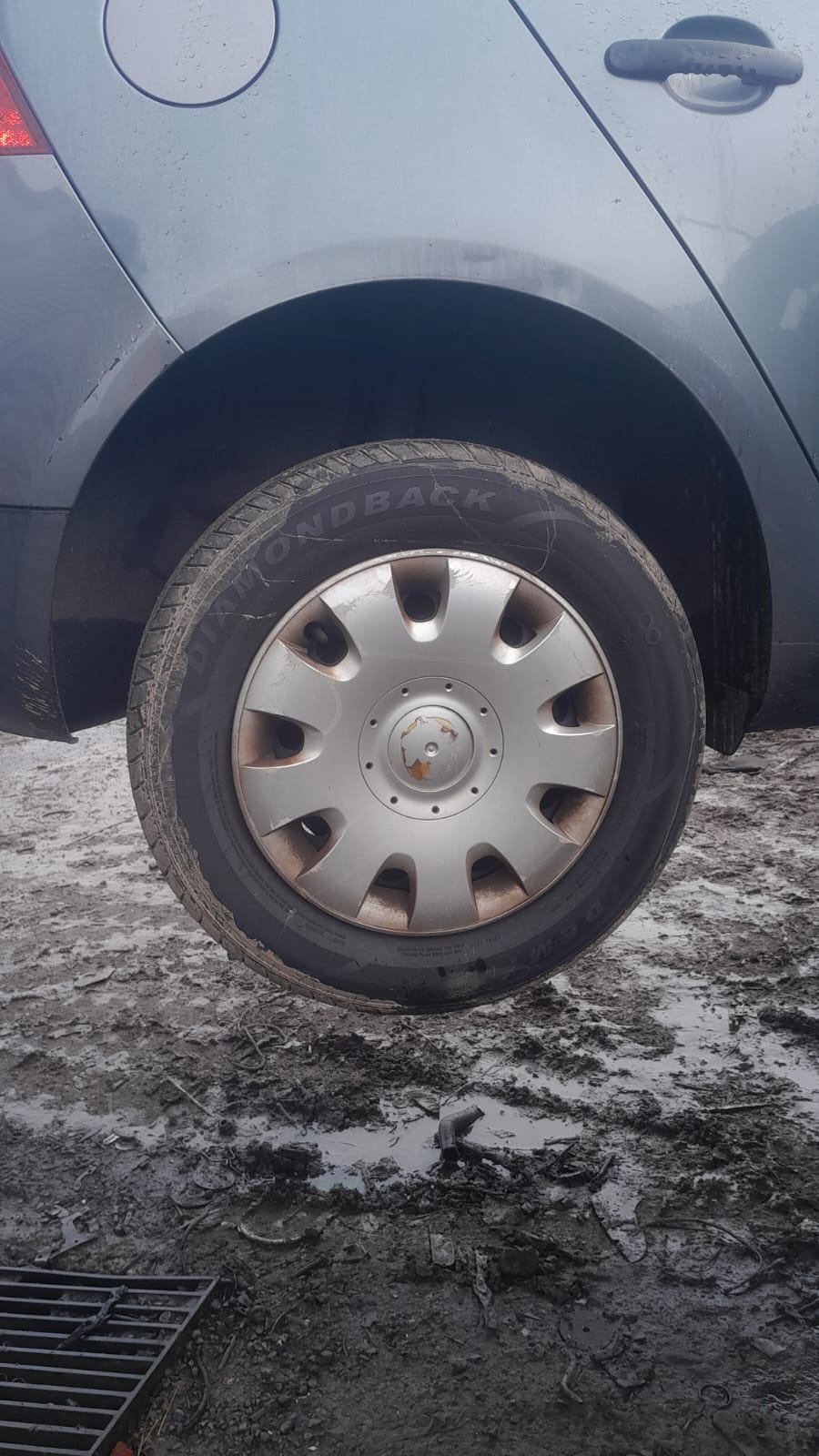 2004 VOLKSWAGEN GOLF GEN 5, HATCH, 06/04-02/09  LEFT REAR DOOR SLIDING