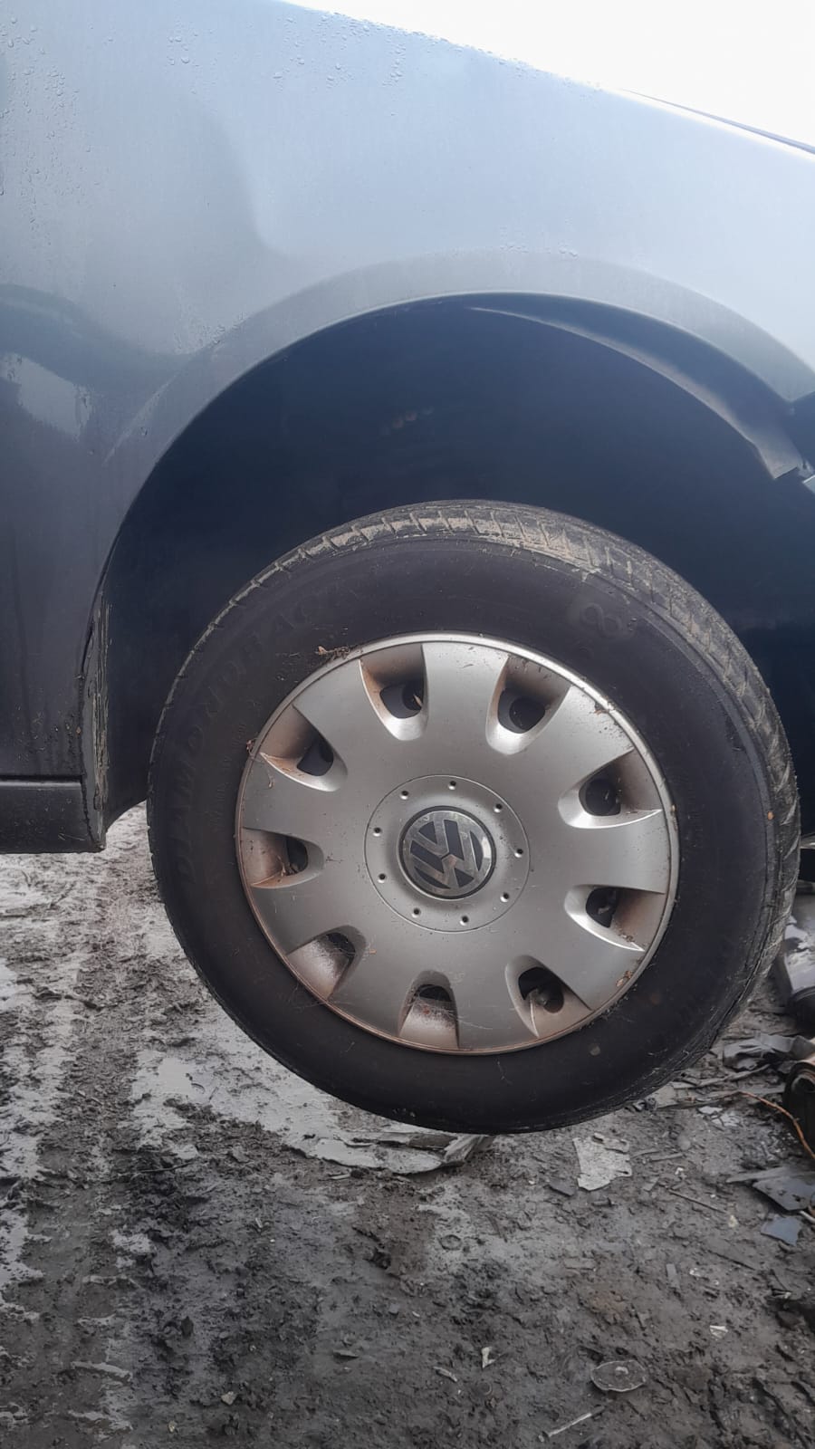 2004 VOLKSWAGEN GOLF GEN 5, HATCH, 06/04-02/09  LEFT REAR DOOR SLIDING