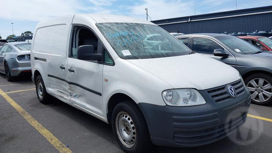 2010 VOLKSWAGEN CADDY 2K, CHROME INSERT TYPE, 12/04-08/10 2K0941006E RIGHT HEADLAMP