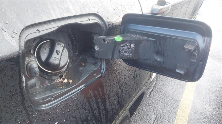 2009 BMW X6 E71, 07/08-05/14 41517198160 RIGHT FRONT DOOR