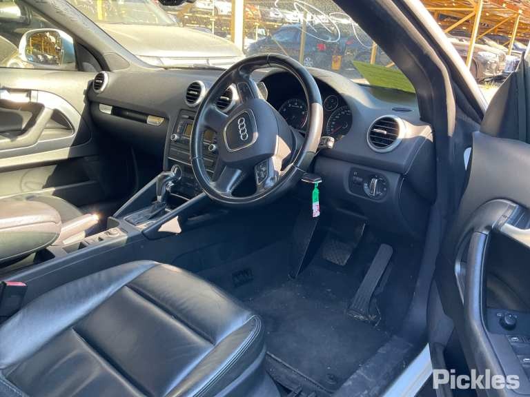 2010 AUDI A3 RH FRONT, SEAT BELT ONLY, 2DR CABRIO, BLACK, 8P, 07/08-04/13 SEAT BELT STALK