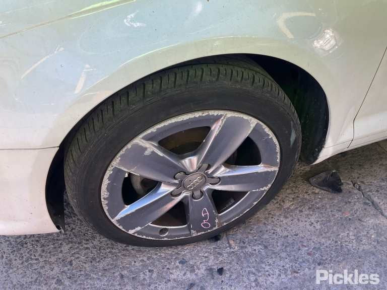 2010 AUDI A3 A3, 8P, CABRIO, NON FOLDING TYPE, 05/10-04/13 8P7858531E LEFT DOOR MIRROR