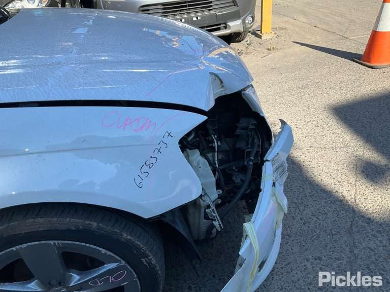 2010 AUDI A3 RIGHT FRONT DOOR LOCK, 2DR CABRIO, 8P, 07/08-04/13  DOOR BOOT GATE LOCK