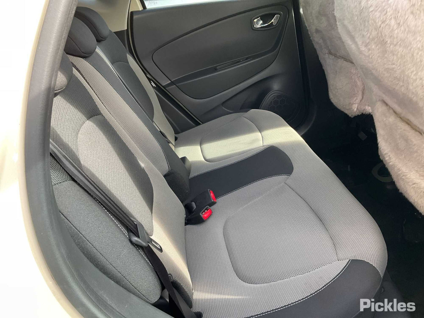 2016 RENAULT CAPTUR AUTO, J87, 08/14-05/17 248104016R INSTRUMENTCLUSTER