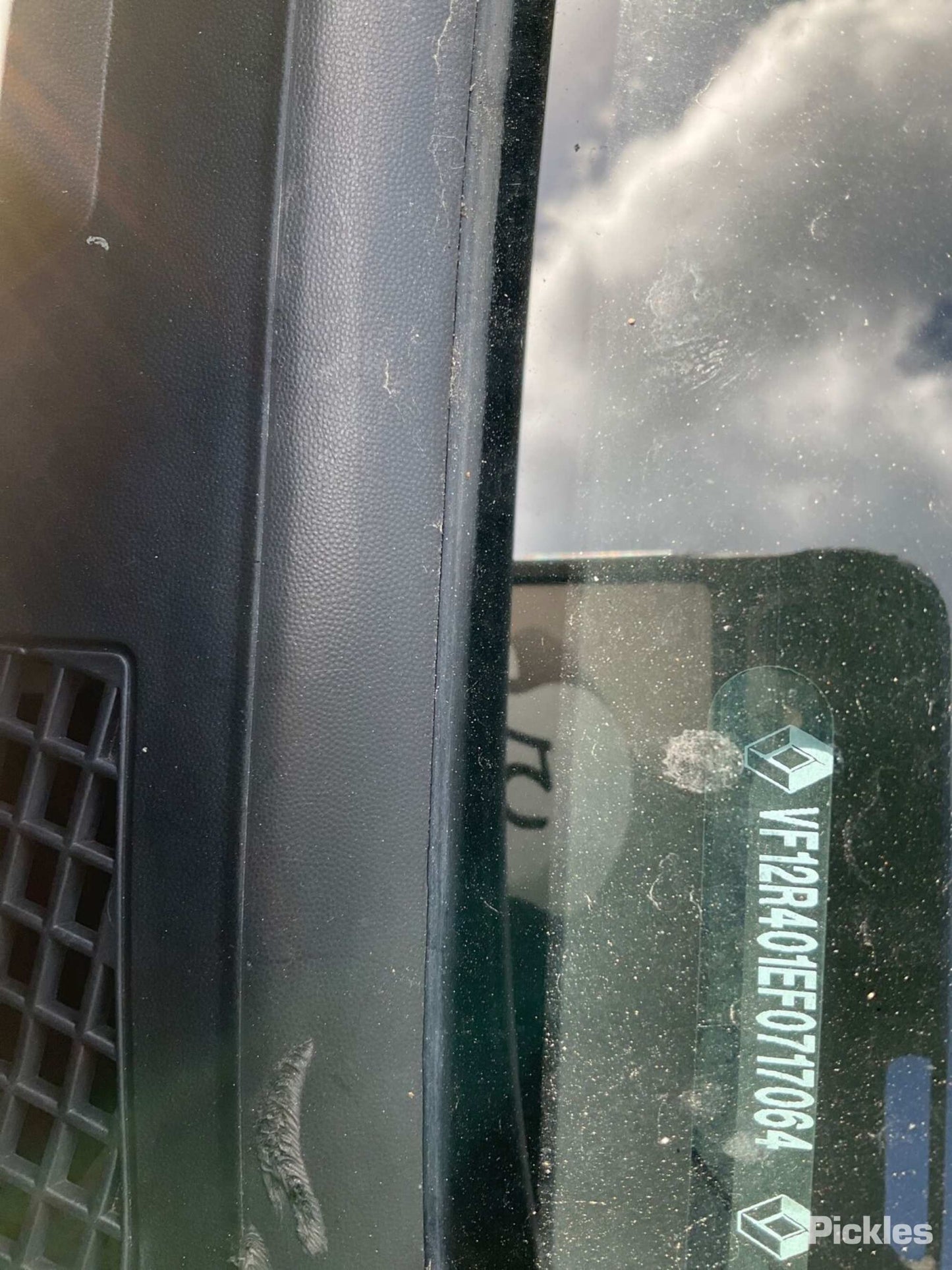 2016 RENAULT CAPTUR J87, 08/14-12/19 823001349R RIGHT REAR DOOR WINDOW