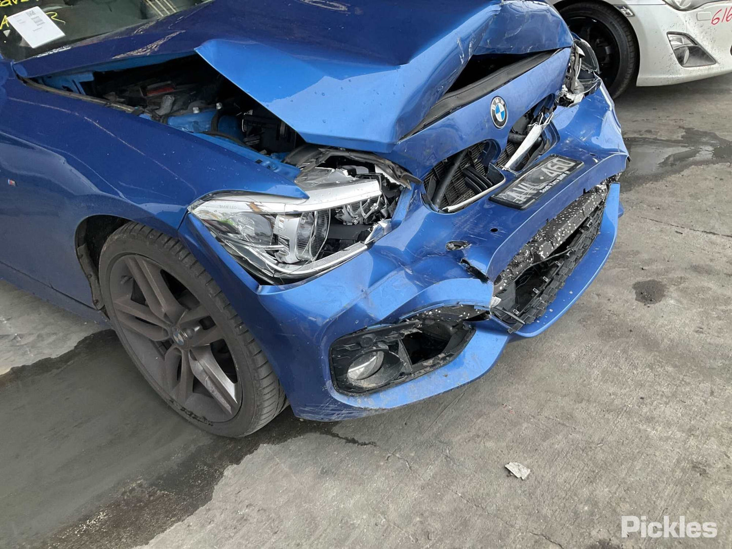 2018 BMW 1 SERIES F20, HATCH, SPORTLINE, W/ RED STITCHING TYPE, 06/11-04/19 32309864177 STEERING WHEEL