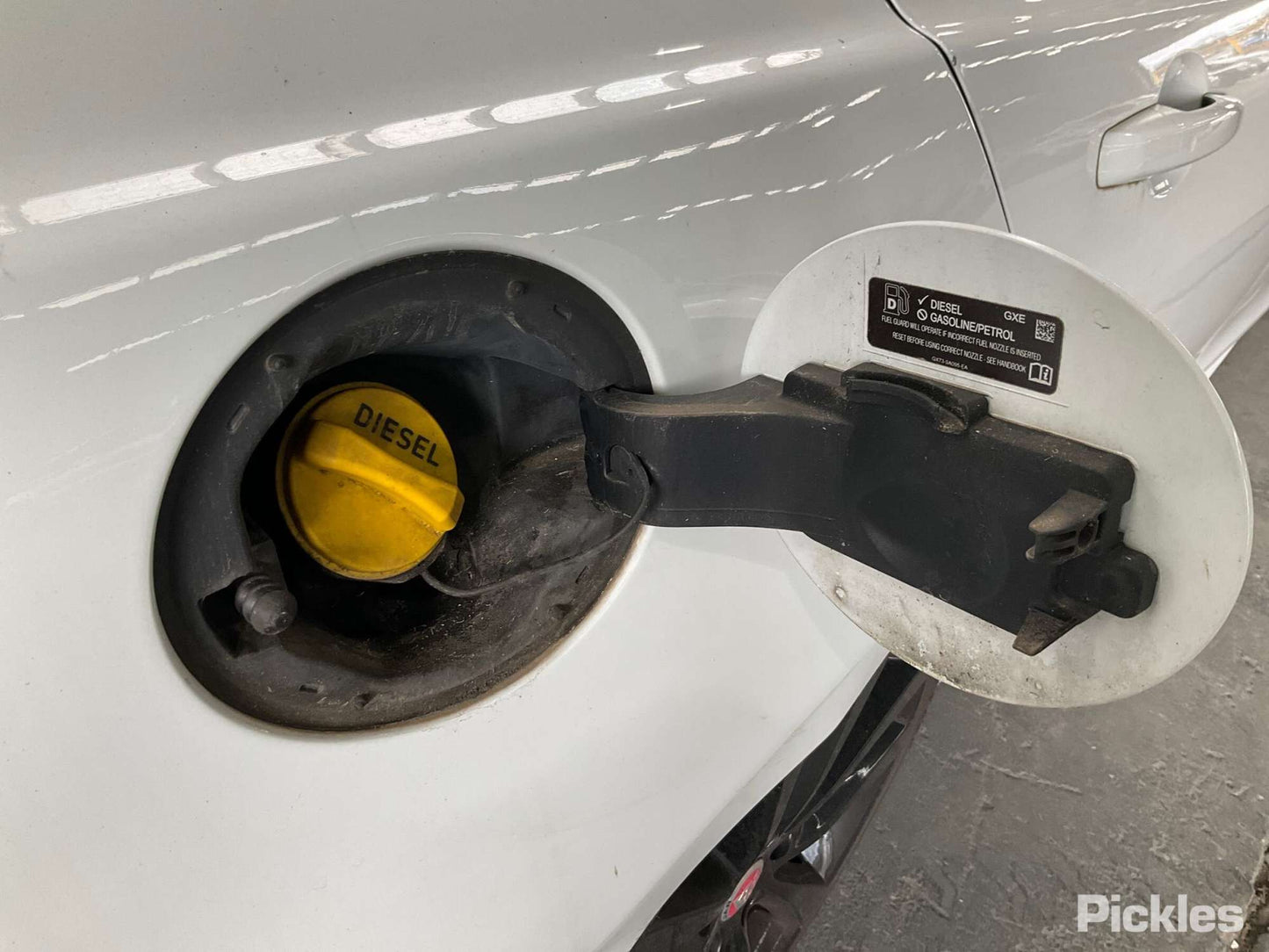 2015 JAGUAR XE X760, 05/15- T4N15227 REAR PROP SHAFT