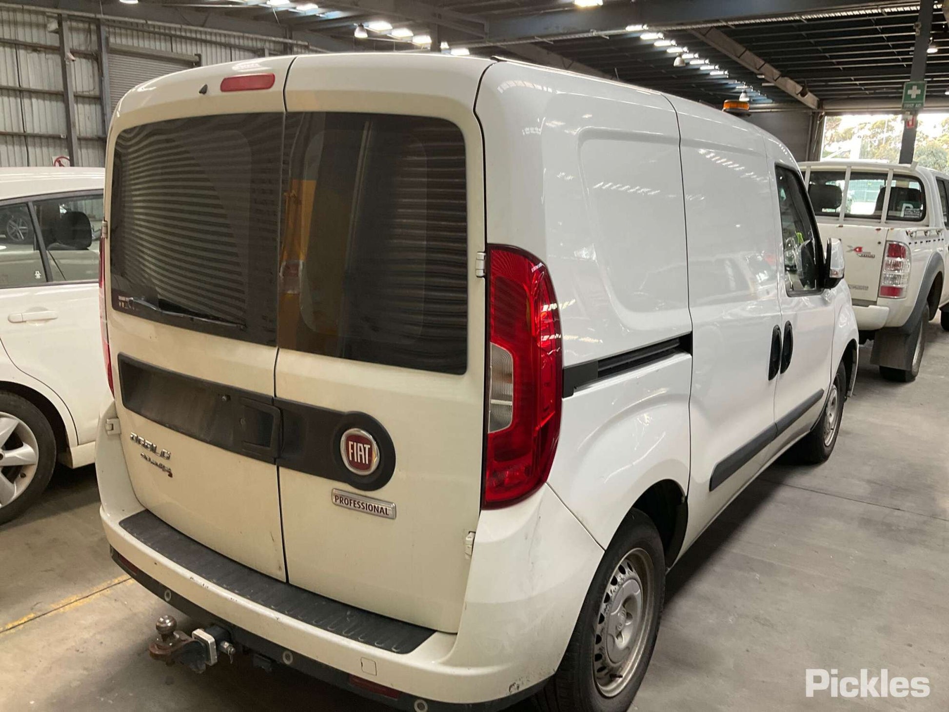 2017 FIAT DOBLO 263, W/ PARK SENSOR TYPE, 12/14-12/20  REAR BUMPER