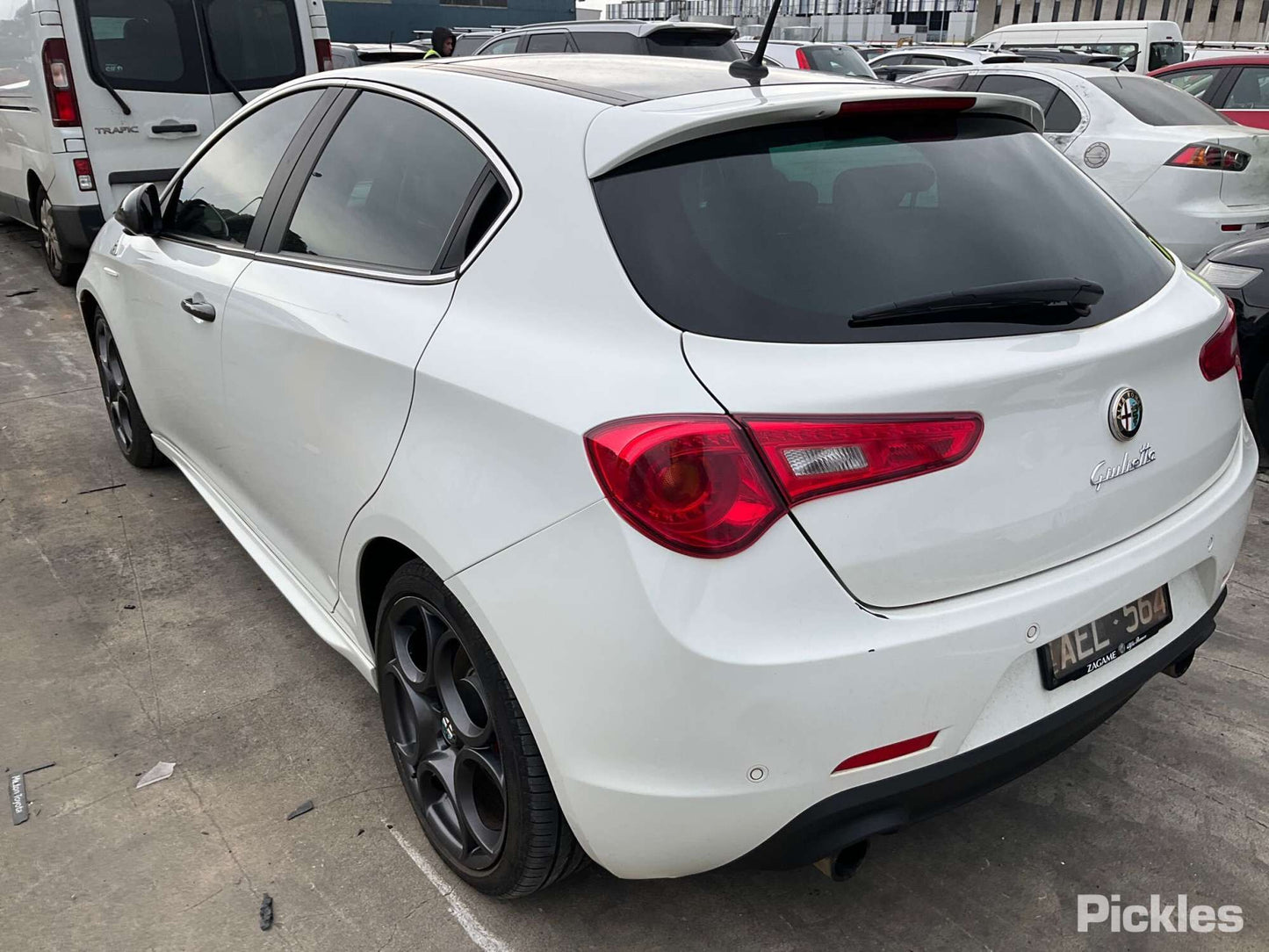 2016 ALFA ROMEO GIULIETTA 940 SERIES, 01/11-12/20 COURTESY LIGHT
