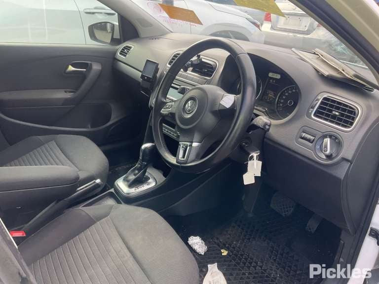 2013 VOLKSWAGEN POLO RIGHT REAR DOOR LOCK, 6R, P/N 6R4839016, 05/10-09/17 6R4839016 DOOR BOOT GATE LOCK