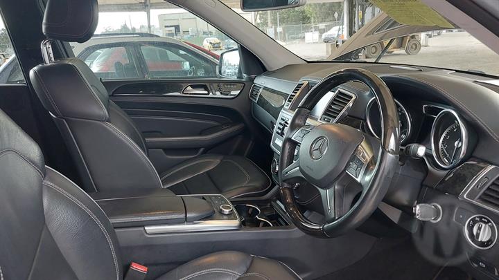 2013 MERCEDES M CLASS W166, 03/12-01/16  OWNERS HANDBOOK