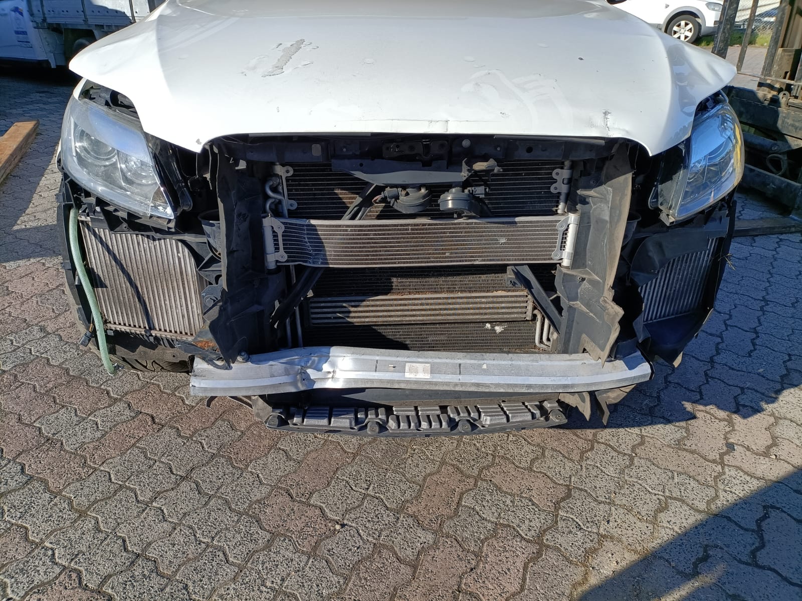 2009 AUDI Q7 4L, XENON, ADAPTIVE TYPE, 09/06-09/09 4L0941029E LEFT HEADLAMP