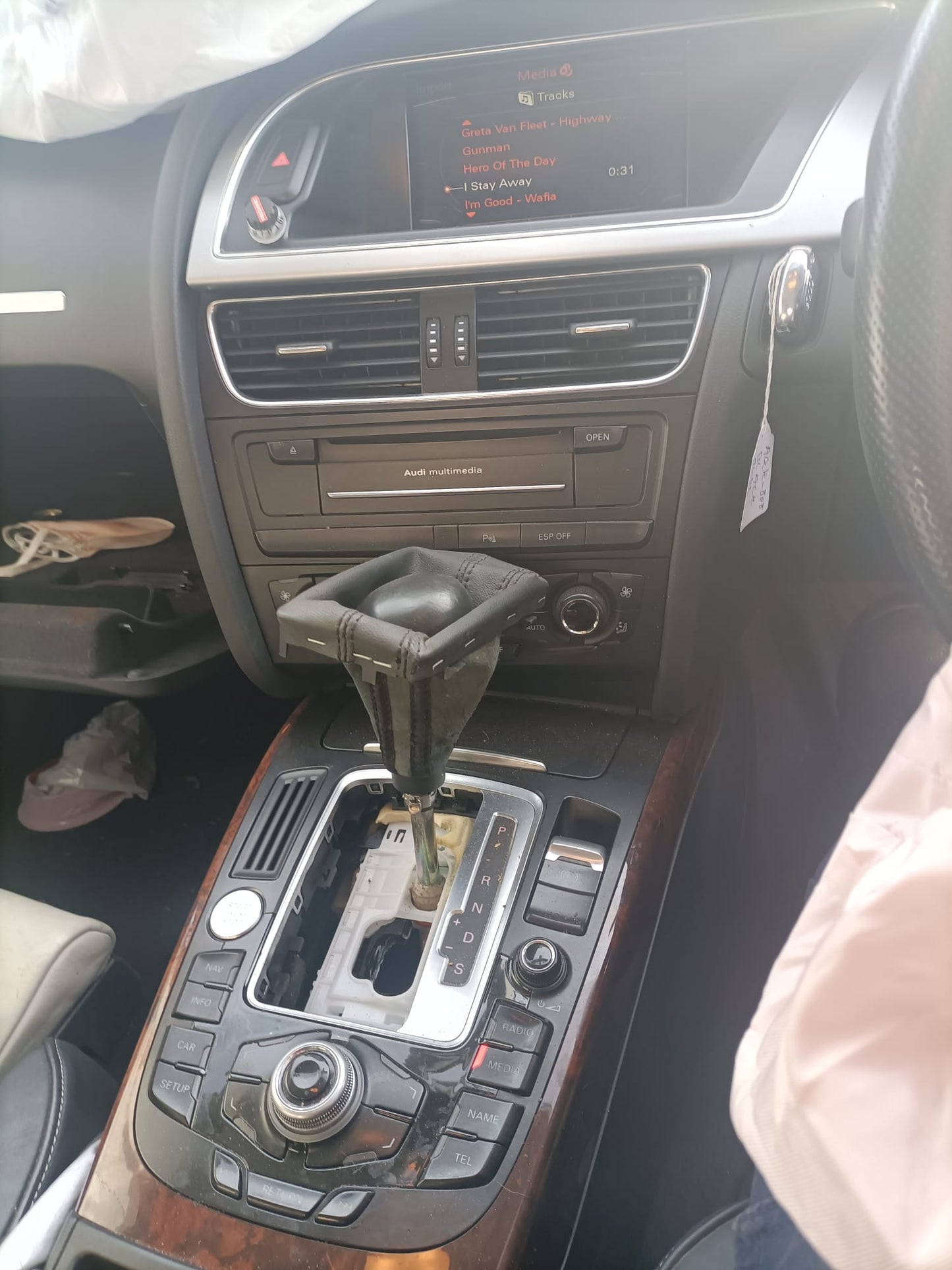 2010 AUDI A5/S5 P/N 8T0920931C, 8T, 03/07-11/16 INSTRUMENTCLUSTER