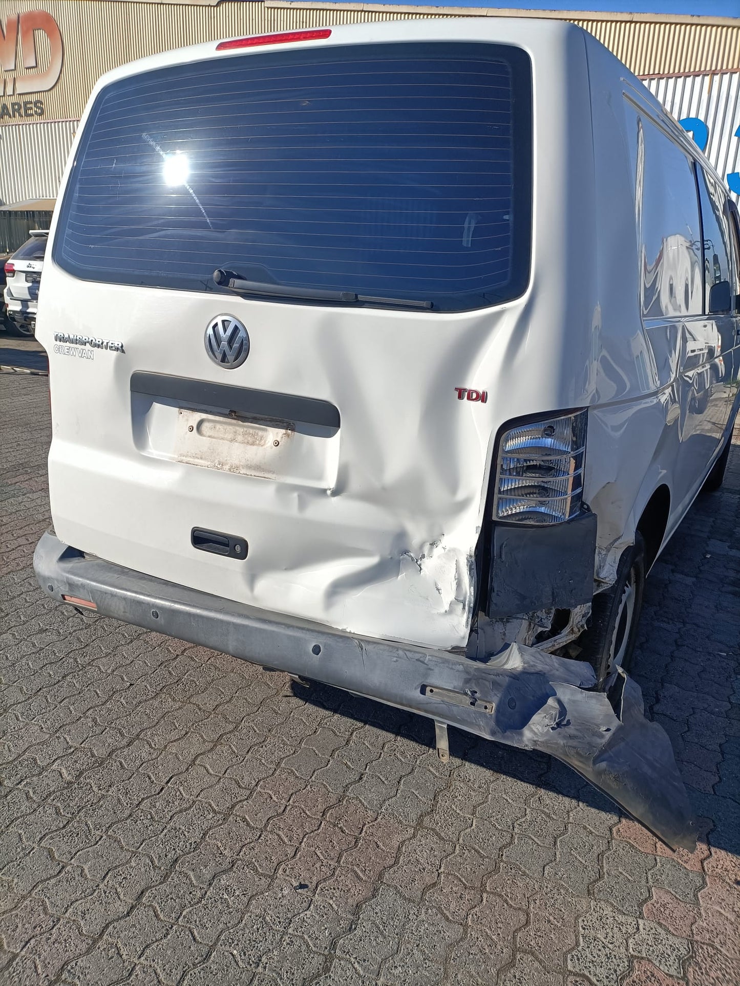 2010 VOLKSWAGEN TRANSPORTER T5, 08/04-06/15 7H0821102E RIGHT GUARD