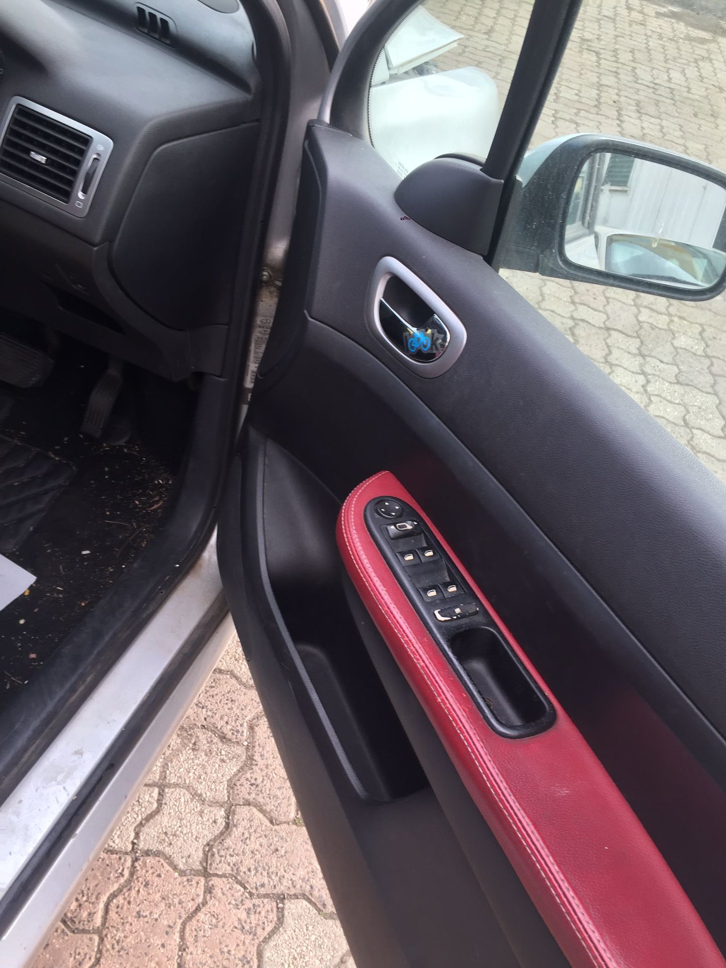 2004 PEUGEOT 307 T5-T6, POWER, FOLDING (2 PLUG TYPE), 12/01-12/09 8149CF LEFT DOOR MIRROR