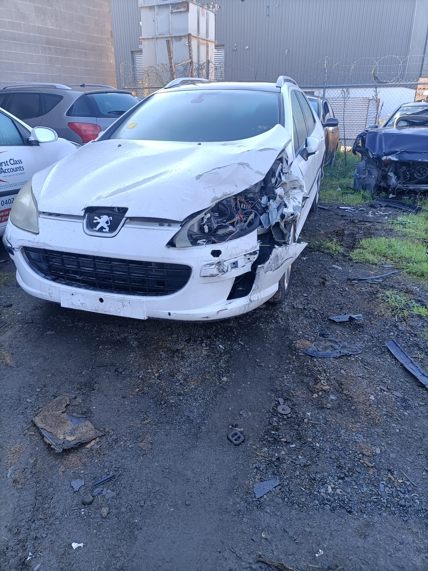 2005 PEUGEOT 407 UPPER REINFORCEMENT (LARGE LOOP SHAPE), 09/04-12/11 7414FN F BAR REINFORC BRACK