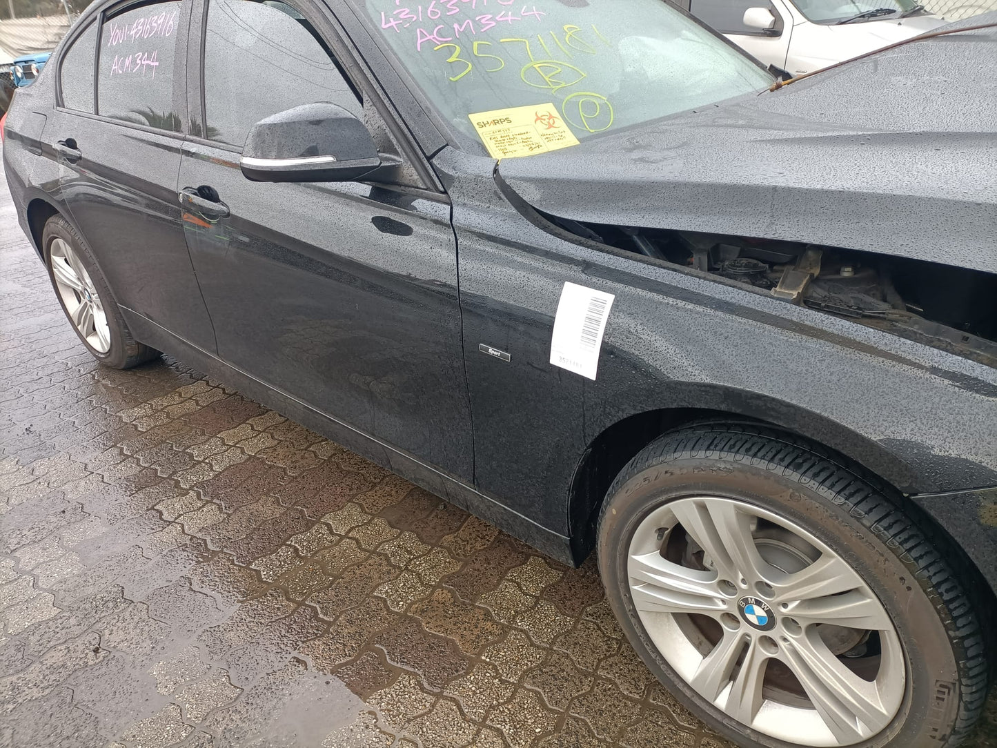 Wrecking 2014 BMW 3 SERIES for Used Parts BM0816