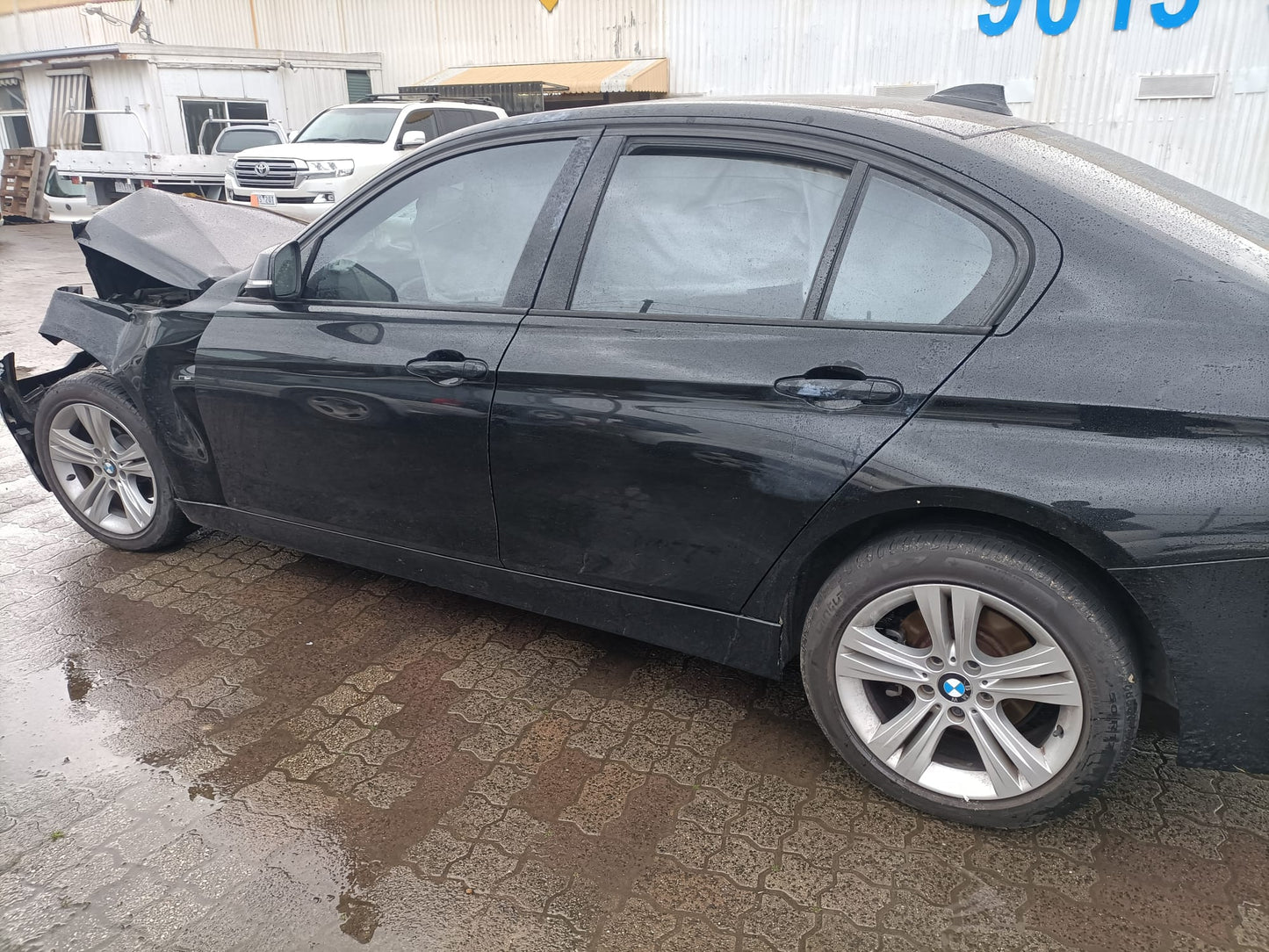 Wrecking 2014 BMW 3 SERIES for Used Parts BM0816